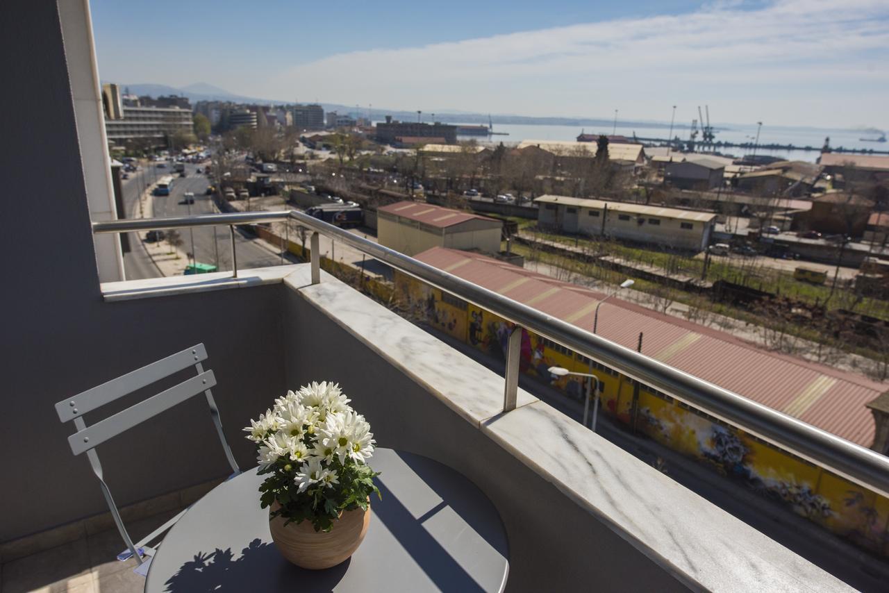 Camera Familiare con Vista Mare